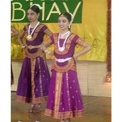 Skirt and Blouse Dance Dress for Girls Bharatanatyam kuchipudi Traditional India Indian Dresses Costumes