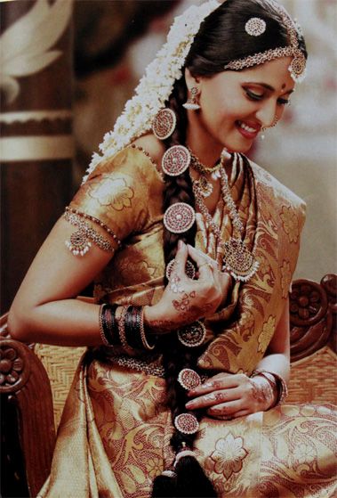 10 pcs Beautiful kemp stone imitation south Indian temple bridal jewelry set