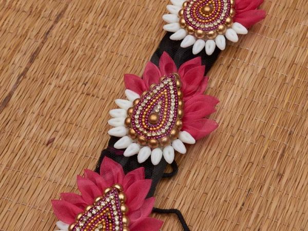 South Indian bridal hair accessories Jada billalu gold artificial jasmine flowers 