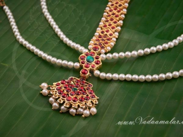 Maang Tikka Jewelery Kemp Stones with Pearls 