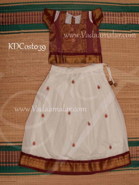 Childrens Costume South Indian Pavadai chattai Skirt Blouse Costumes - 32 Size