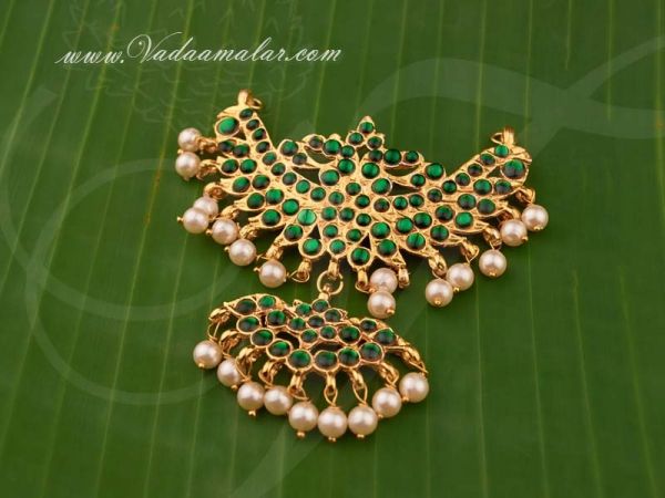 Kemp stone pendant for traditional sarees and salwars