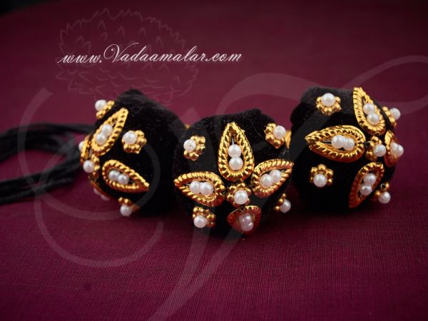 Small Kunjalam Pranda for little girls India Traditional hair braid ornament balls