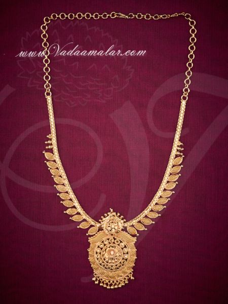 Traditional Gold Plated Pendant With Short Necklace