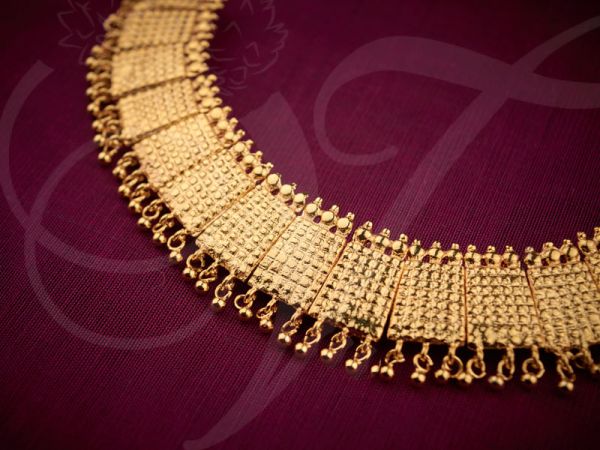 Imitation Gold Choker Necklace 