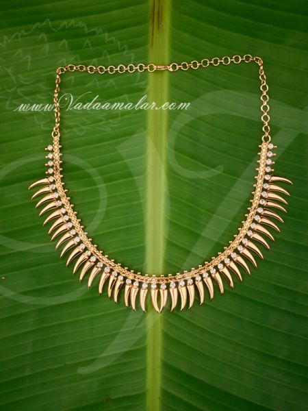 Kerala Design Short Gold Plated Necklace Set