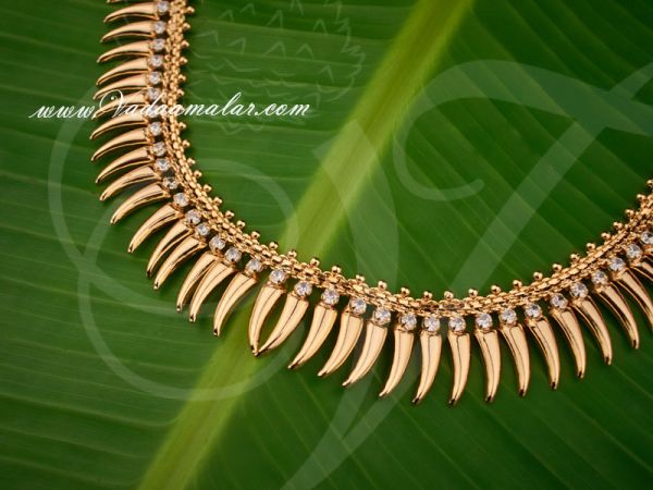 Kerala Design Short Gold Plated Necklace Set