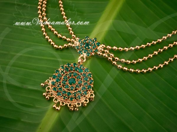 Traditional Indian Kerala Green Emerald Adikai Pendant with Short Necklace Buy Now