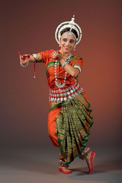 Traditional Odissi costume Traditional dance dress costumes - Buy Online
