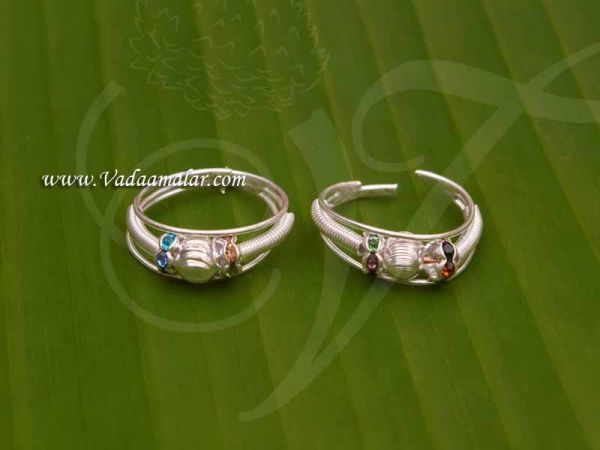 Bichiya Metti Silver Color White Metal Indian Style Toe Ring Feet Jewelry - 1 Pair